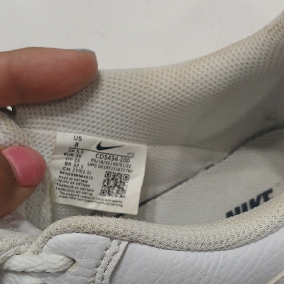 Nike White Air Force 1 Sneakers Classic Design Women Sz 8 Pre-owned - Picture 7 of 10